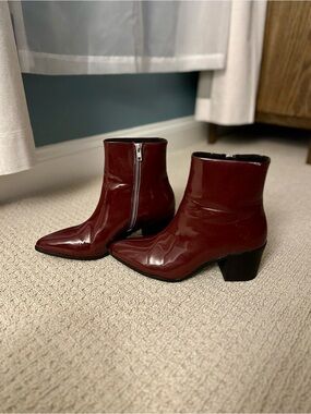 Men’s Burgundy Heeled Chelsea Ankle Boots